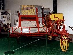 Yarmus3.JPG (14788 bytes)